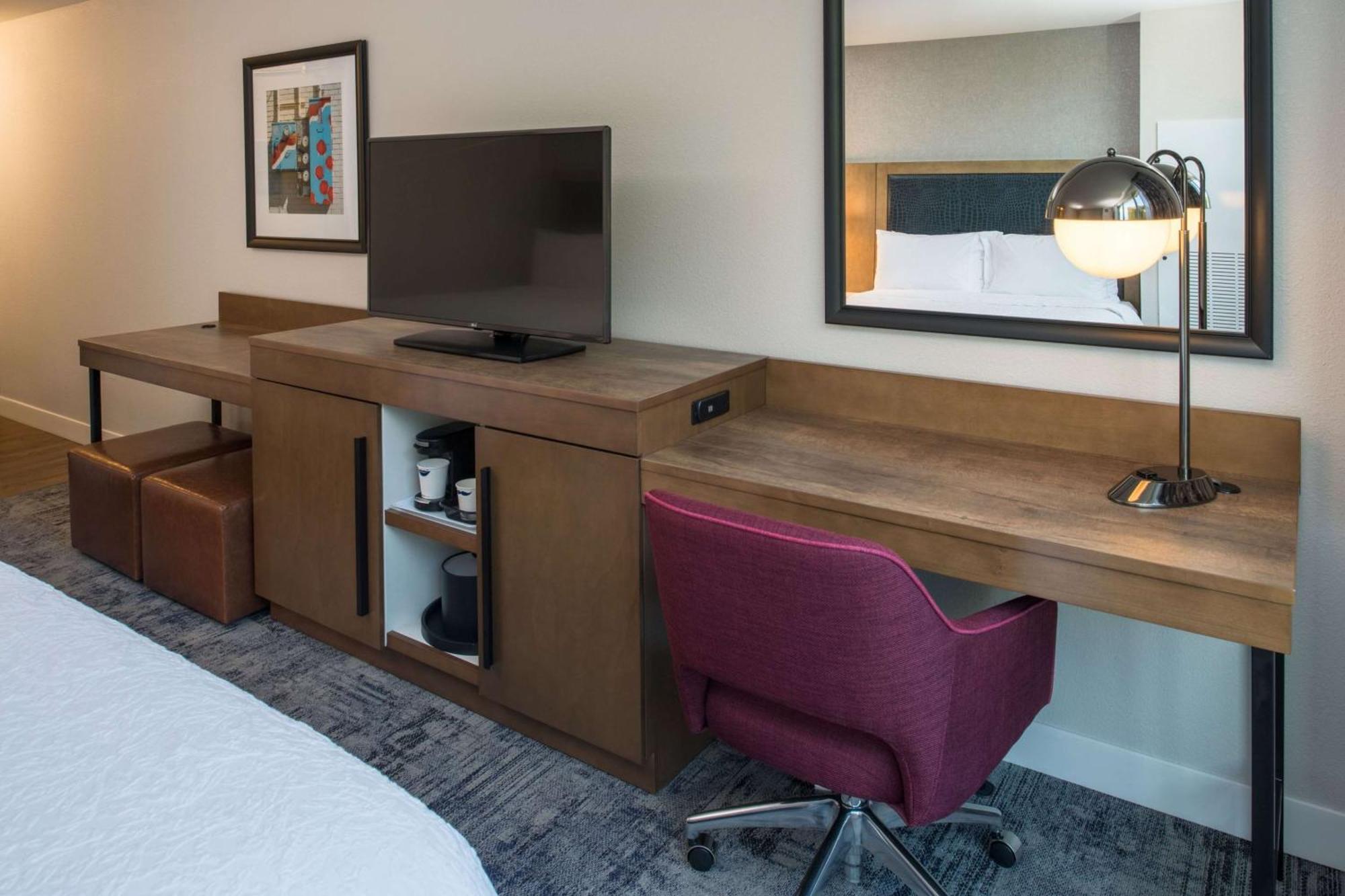 Hampton Inn And Suites By Hilton Portland-Pearl District Exterior foto