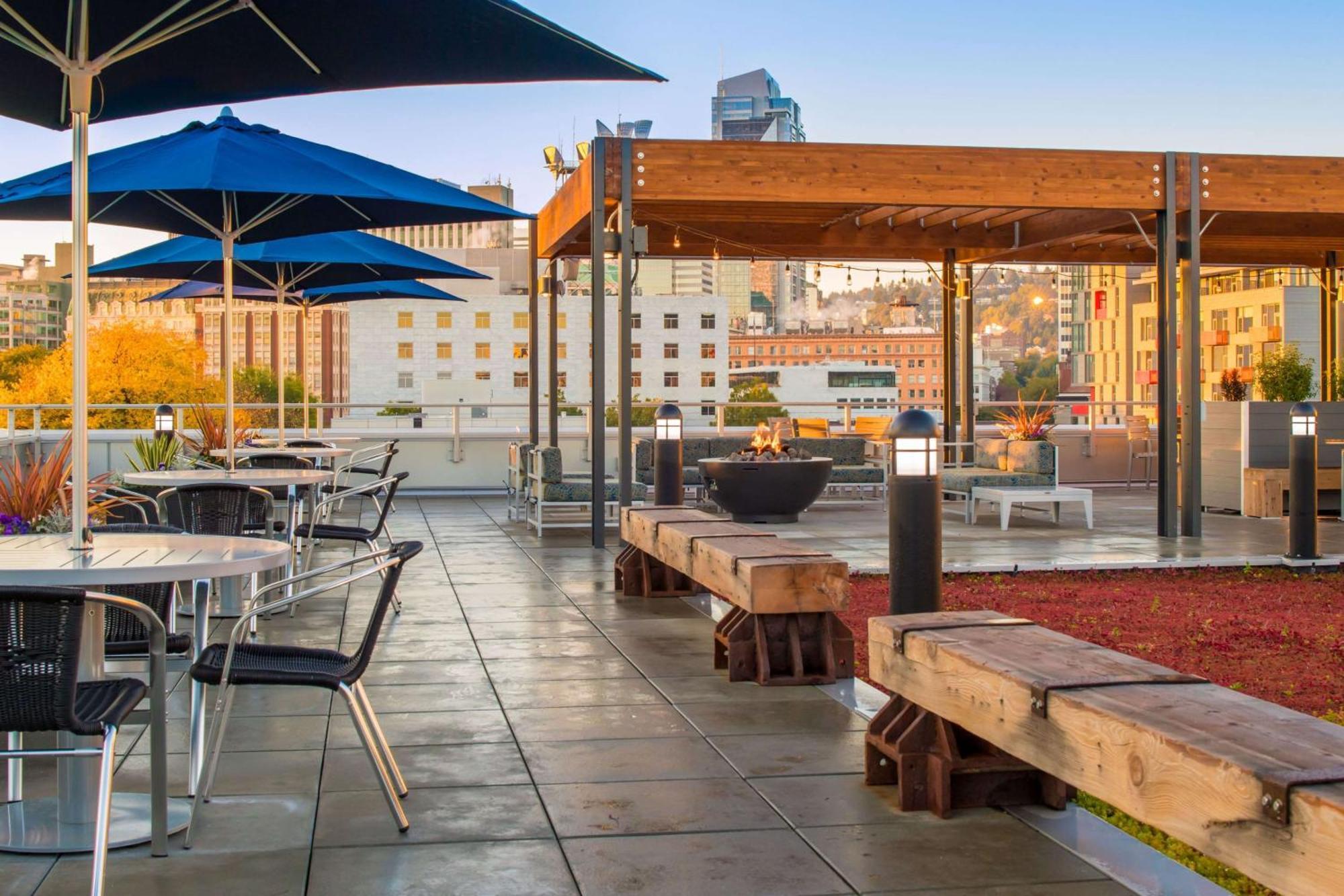 Hampton Inn And Suites By Hilton Portland-Pearl District Exterior foto