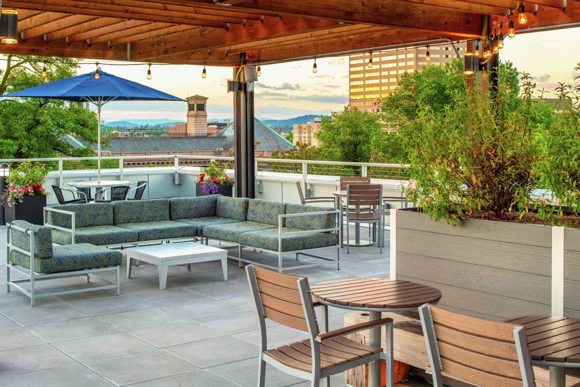 Hampton Inn And Suites By Hilton Portland-Pearl District Exterior foto